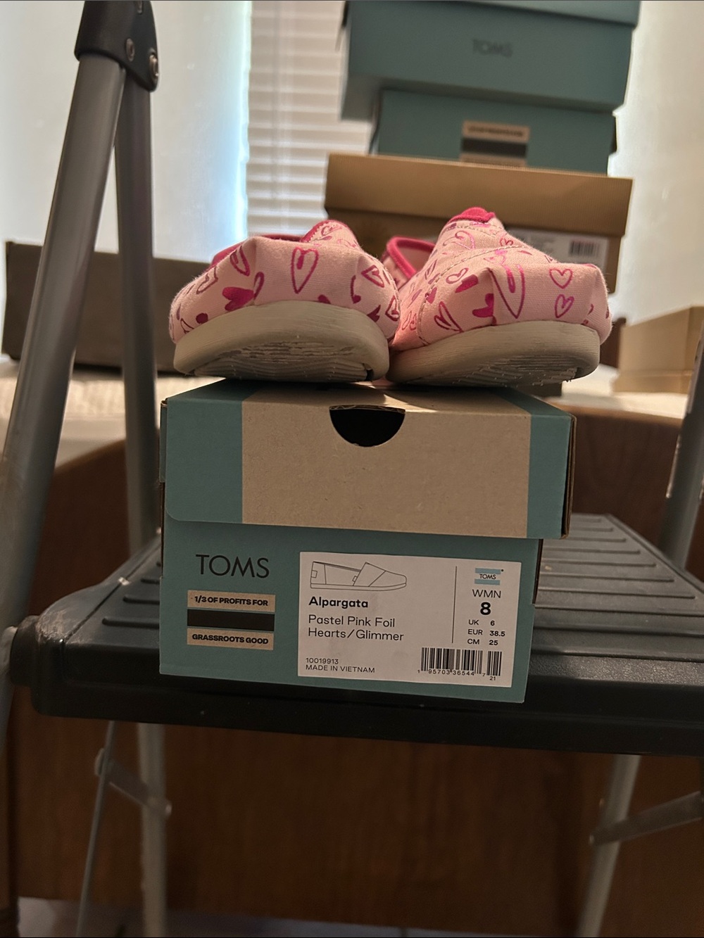 Toms woman Alpargata Pastel Pink Heart-Print Slip-Ons